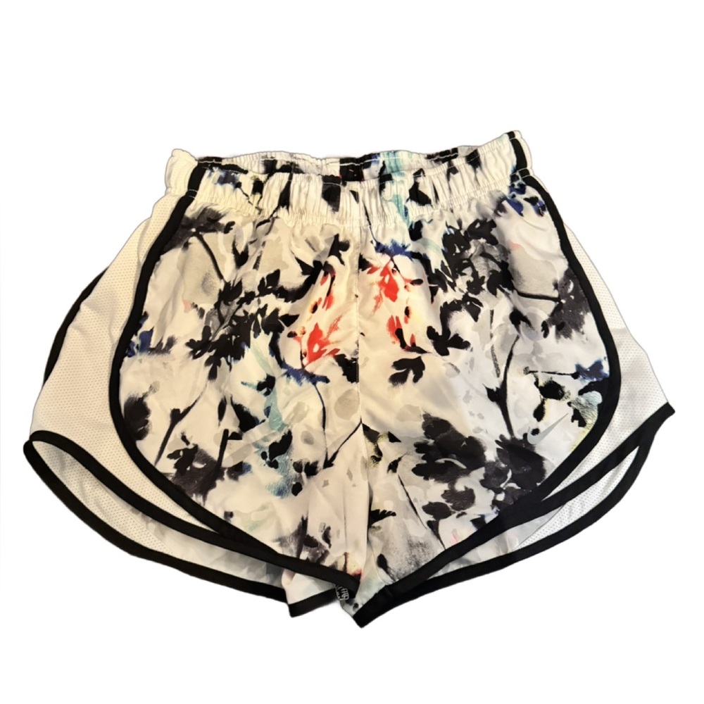 Nike Black and White Floral Women's Athletic Shorts drifit